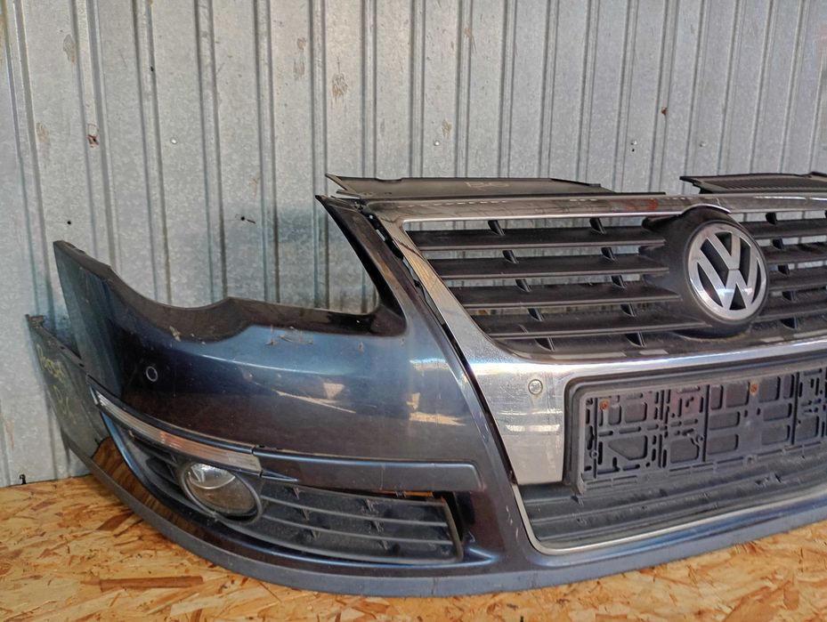 Bara Fata Completa Vw Passat B6 Sedan sau Break cu Proiectoare de Ceata si Senzori de parcare