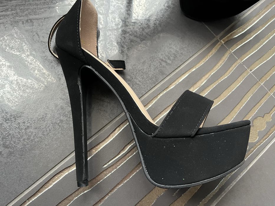 Елегантни обувки