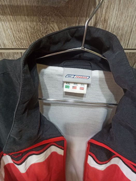 Большой спортивный костюм