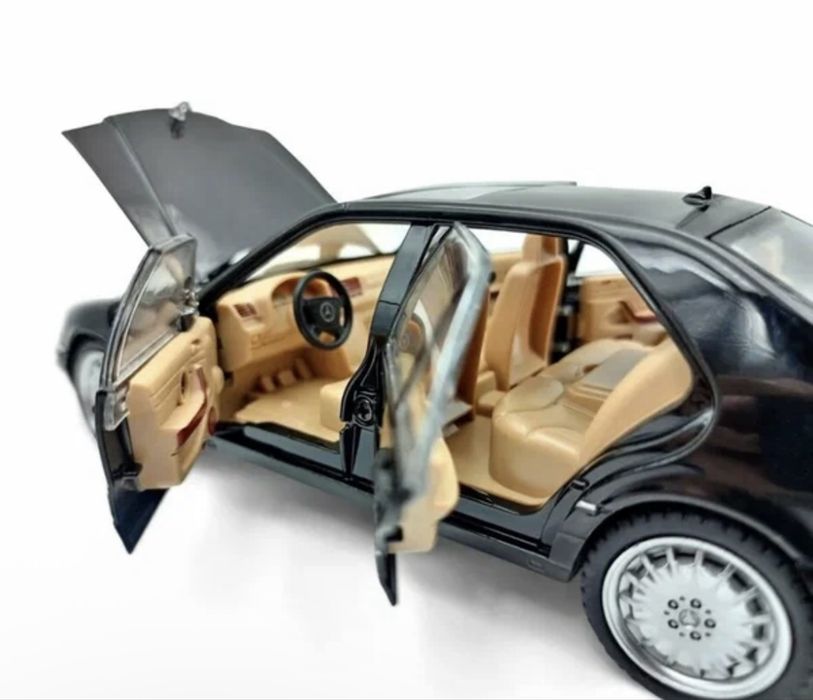 Модель Mercedes Benz S320 кабан