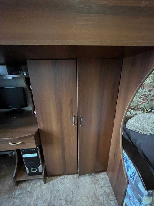 Кровать до 170см с шкафом и со столом