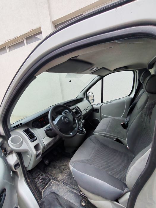 Opel Vivaro 2.0 diesel A/C