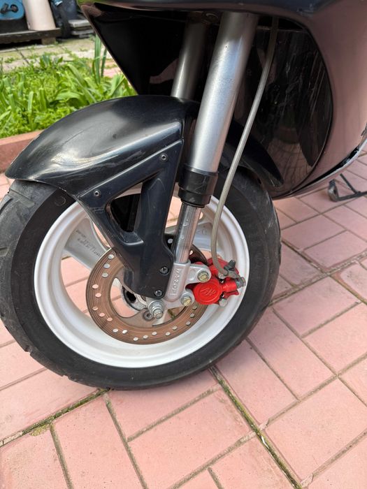 Мотопед Пежо Vivacity 49 кубика