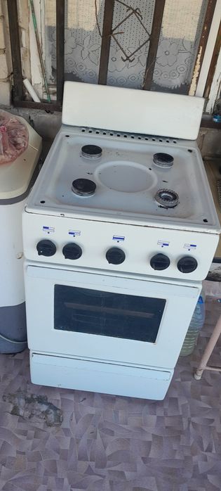 Газплита, в хорошем состоянии