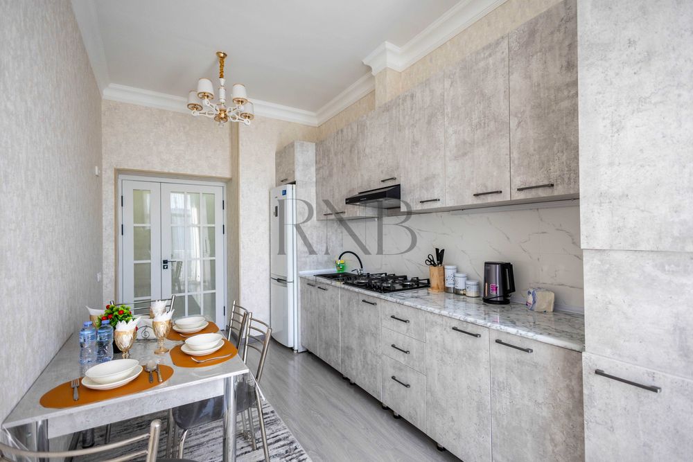 Посуточная аренда квартиры на метро Минор