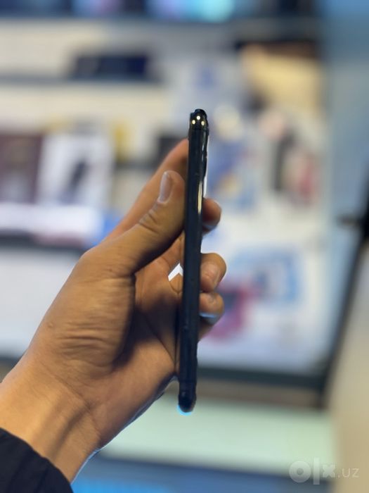 IPhone 11 pro yoks 71
