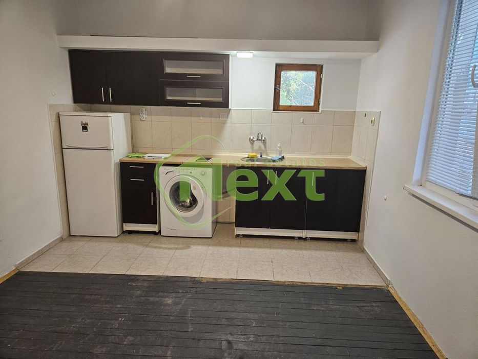 Дава се под наем Двустаен апартамент в София, Лозенец - 45 кв.м за 380 € - Снимка #1