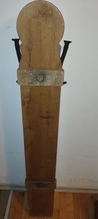 Закачалка за дрехи масив, ковано желязо