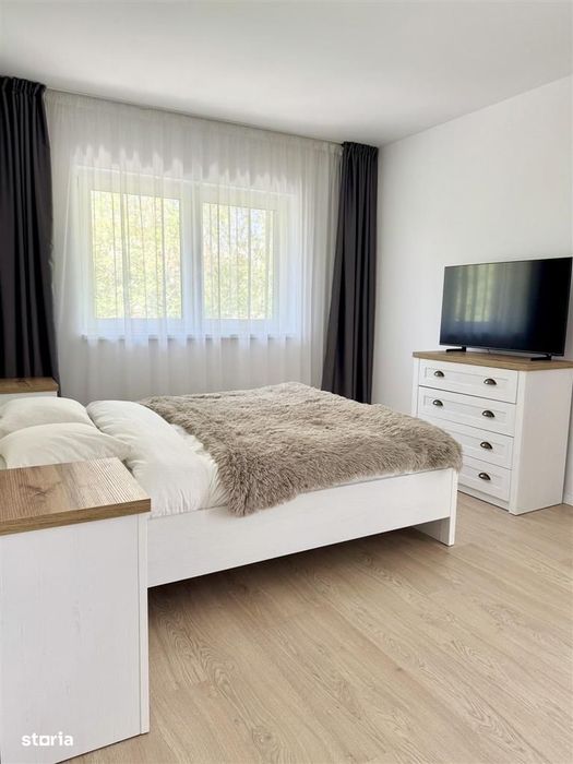 Casă de închiriat în Șelimbăr – 4 camere, curte proprie