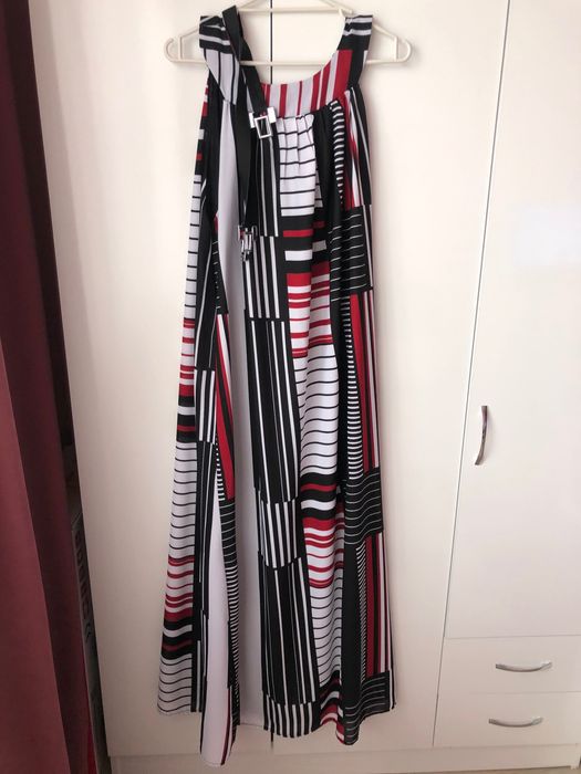 Дълга шарена рокля