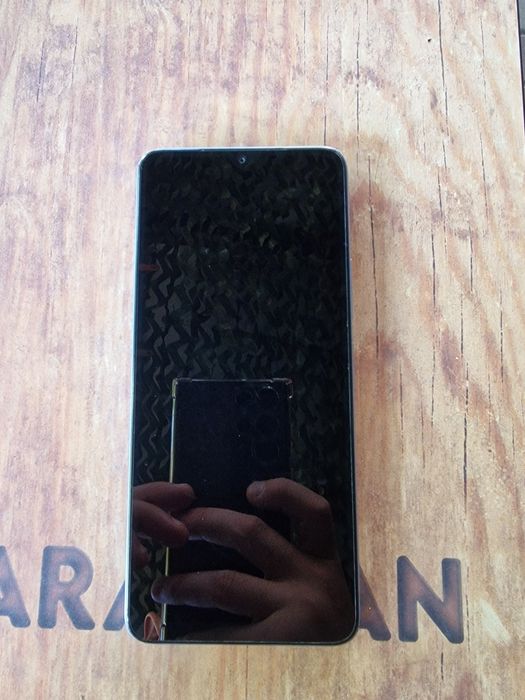 Vând telefon Xiaomi Redmi A3