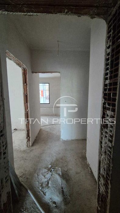 Продава се Тристаен апартамент в Пловдив, Център - 108 кв.м за 2100 €/кв.м - Снимка #7