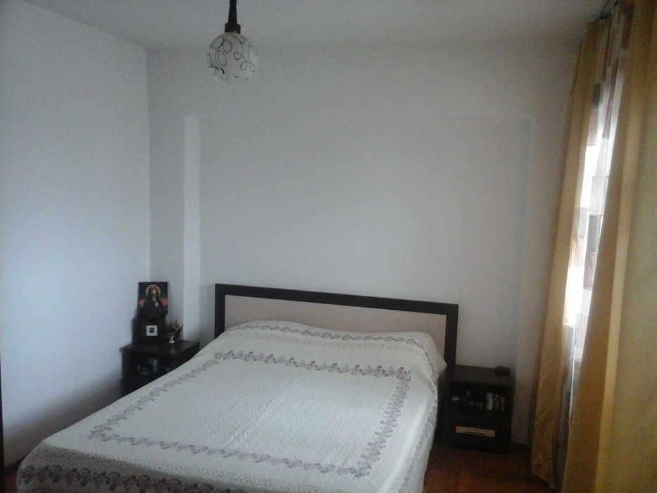 Vand Apartament Ultracentral 2 Camere Decomandat Rosiori de Vede