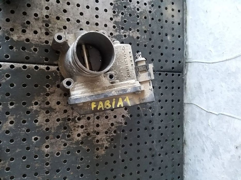 Clapeta acceleratie 1.2 b skoda fabia 1 6y 03d133062e a2c53060088