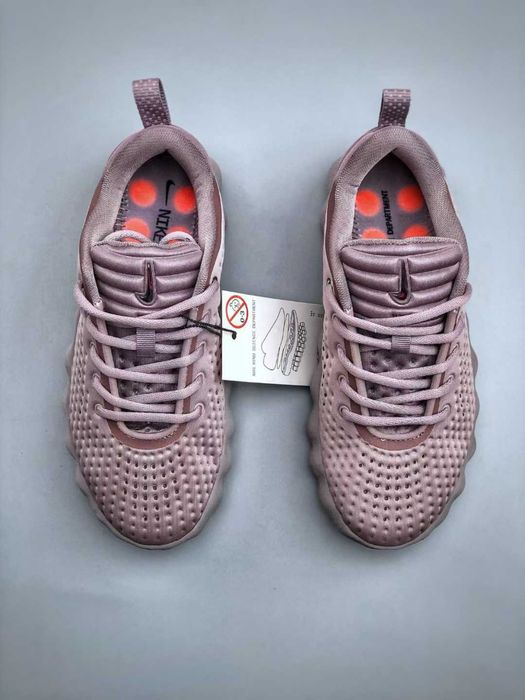 Нови дамски маратонки Nike Mind 002 light violet ore