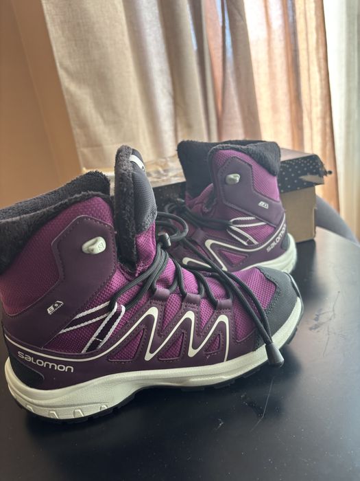 Vand ghete Salomon marime 35-36