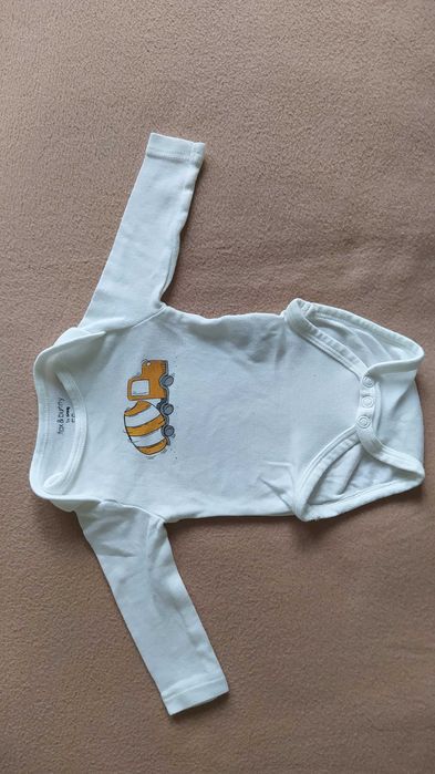 Сетове бебешки дрехи за момче - размер 56