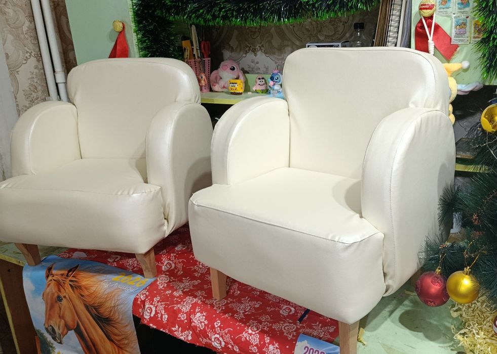 Продам белое детское кресло. Чиланзар. От года до пяти лет