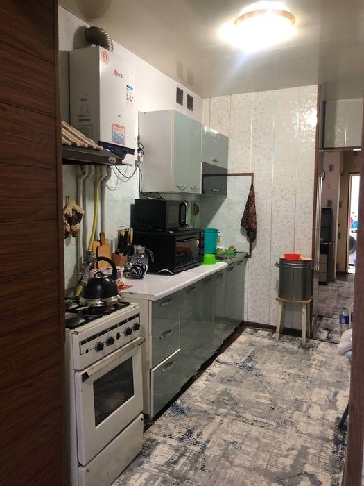 Майский Срочно продается 3х комнатная квартира.