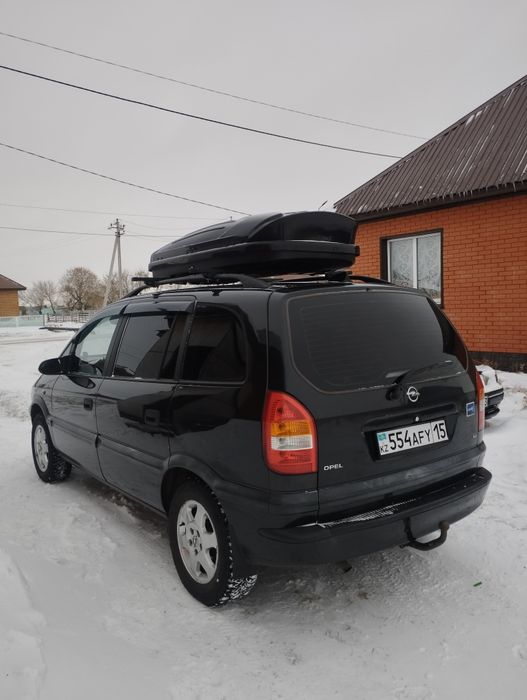 Продам автомобиль Опель зафира А