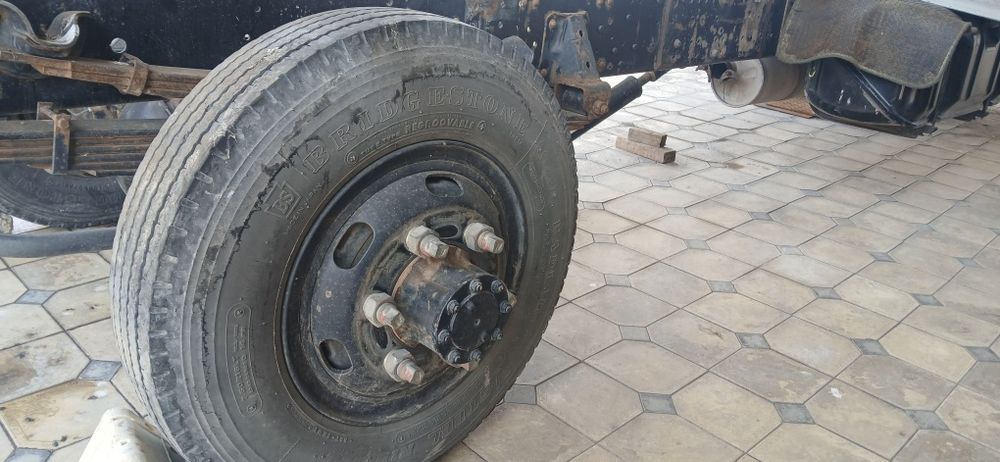 Isuzu 16 balon sotiladi