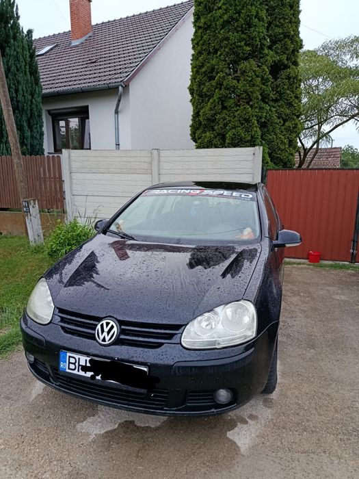 VOLKSWAGEN Golf 2005