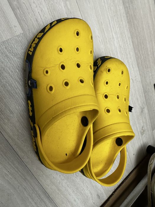 Продаются детские шлепанцы