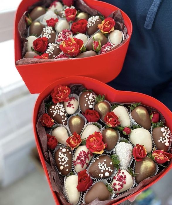 Клубника в шоколаде Подарки