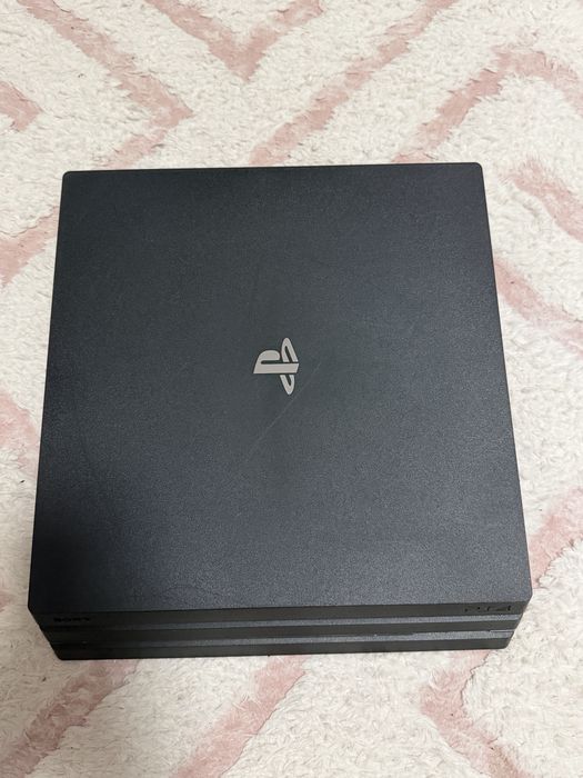 PlayStation 4 pro БЕЗ ГАРАНЦИЯ