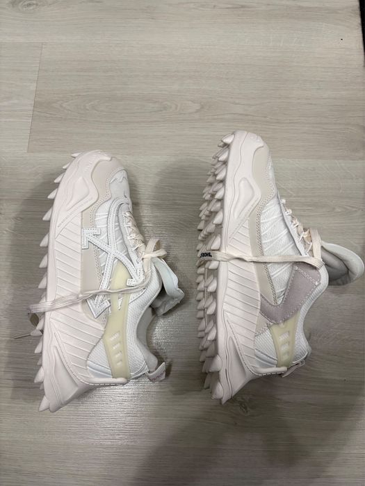 Off White ODSY.