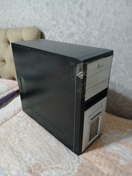 Продам корпус компьютер