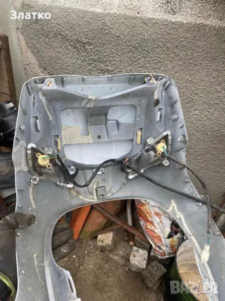 Peugeot Tweet на части 50 кубика