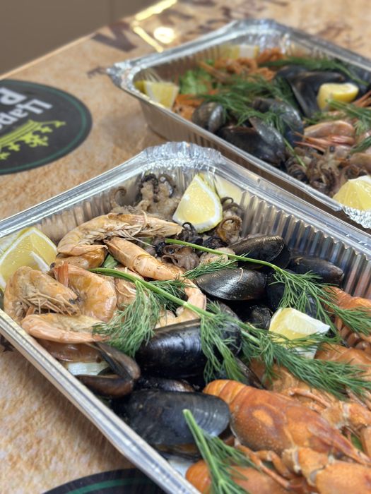 Живые раки в наличии