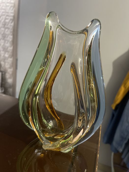 Продам вазу