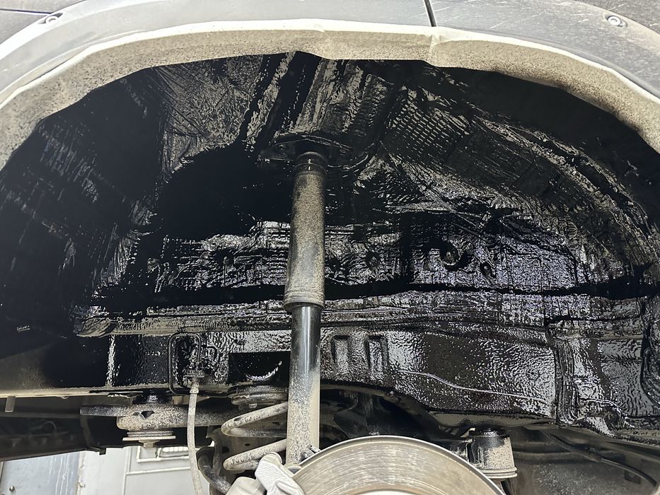 Шумоизоляция арок автомобиля