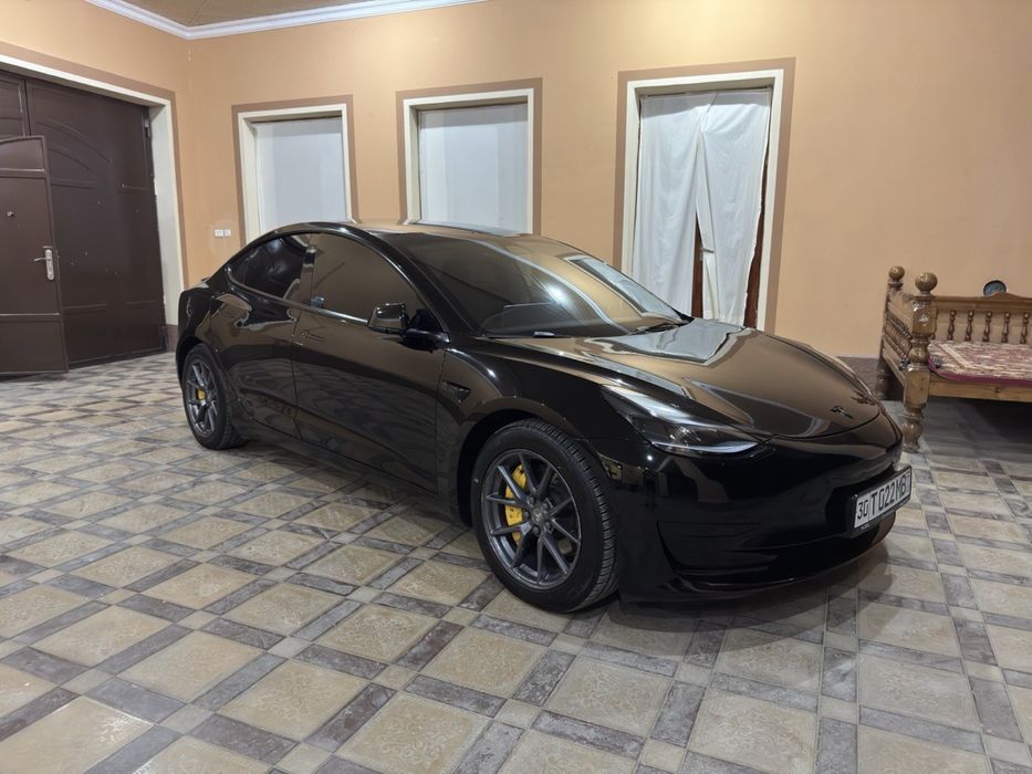 Tesla model 3 продается