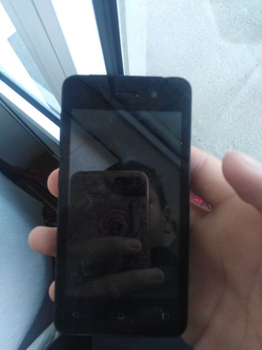 Fly 405 s 2gb sotiladi