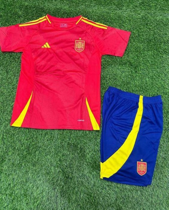 Футбольная форма Ламин Ямал