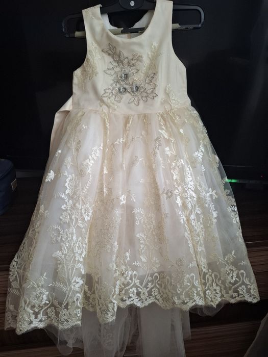 Уникална детска рокля