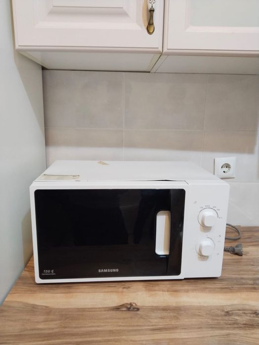 Микроволновая печь SAMSUNG