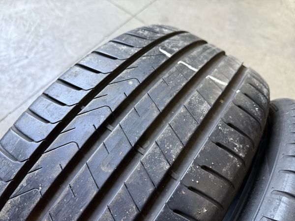 235/45/19 PIRELLI 4бр