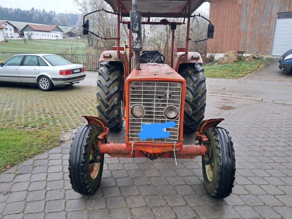 Tractor International 624