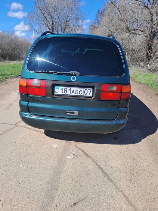 Продам Фольксваген Шаран