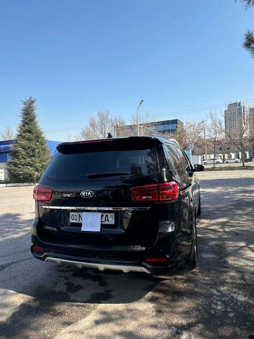 Kia Carnival 2020 Ideal
