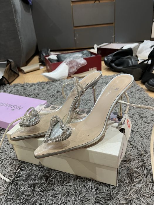 Туфли продам 39-40 размер