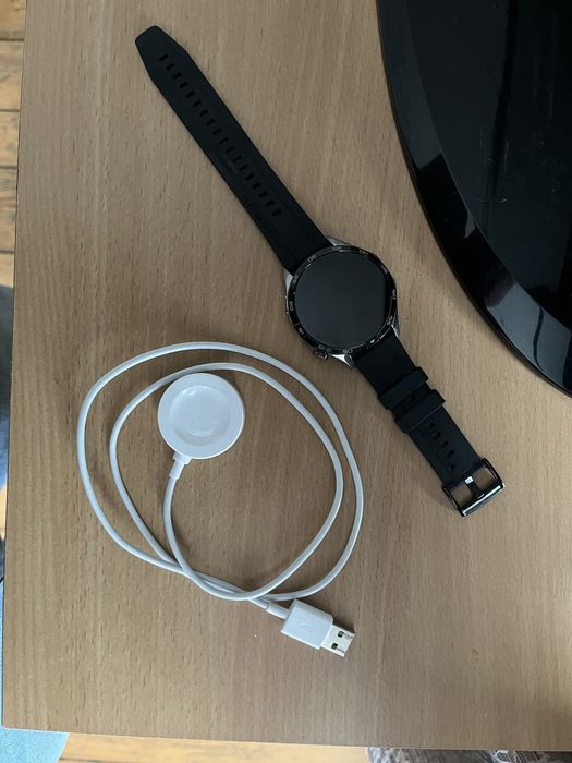 Huawei smart watch 4