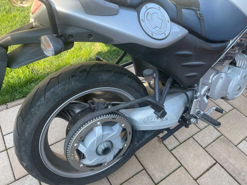 motocicleta bmw f 650 cs