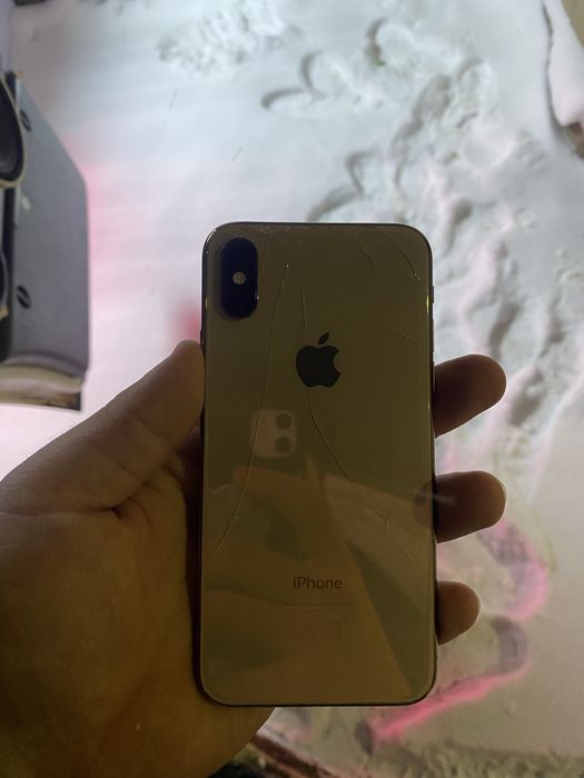 Продам Iphone XS 64gb