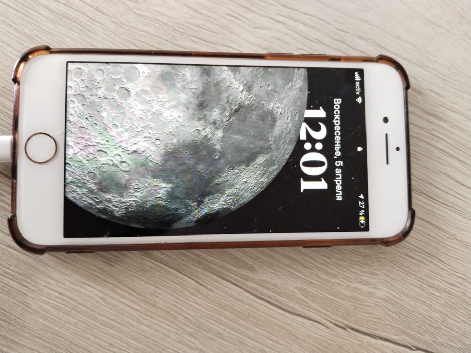 Продам Айфон 8 в рабочем состоянии