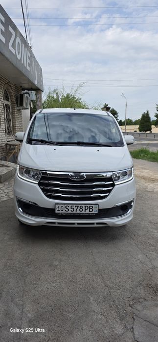 Услуги пассажирских перевозок на JAC M3 по  Ташкенту и регионам Узб